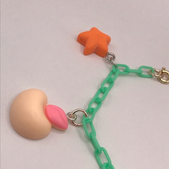 Handmade Kawaii Resin Charm Bracelet - Picture 2 of 6